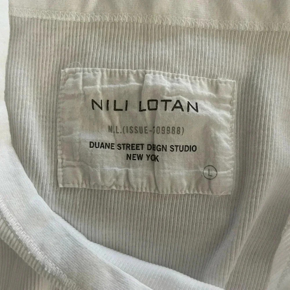 Niki Logan Jennifer Tank - Picture 5 of 7